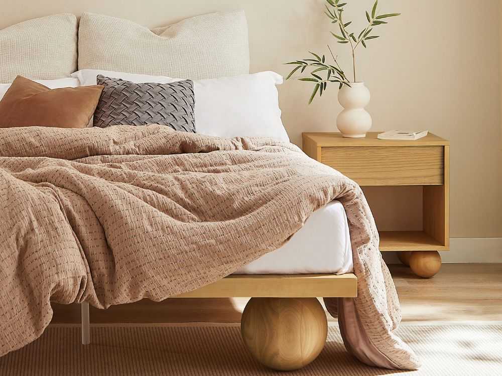 Ballico Light Oak Bedroom Collection 1 – [[product type]] in [[collections]] style | Affordable Furniture by Lifely