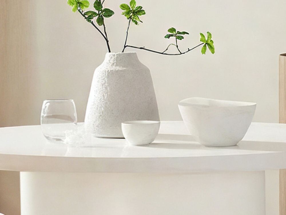 Kurtz Round Dining Table