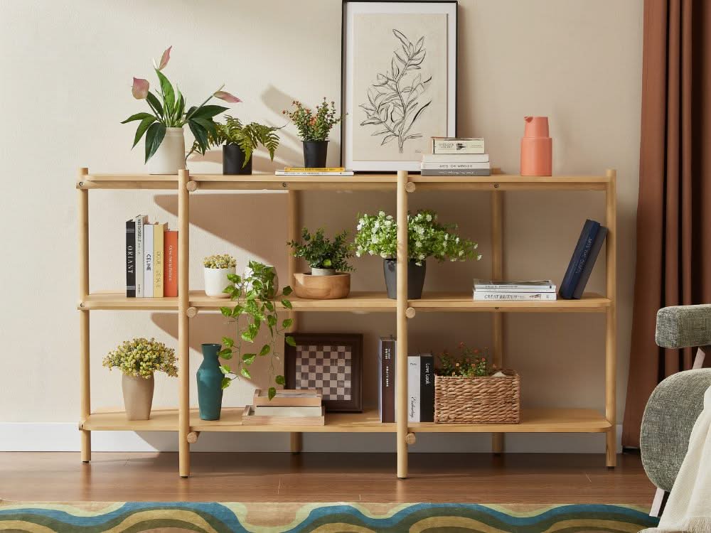 Lola Bookshelf